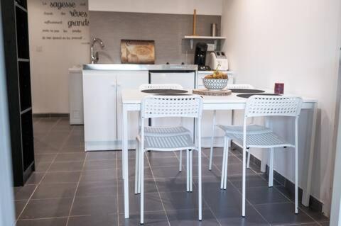 Appartement Le Jutini Caunes-Minervois Екстер'єр фото