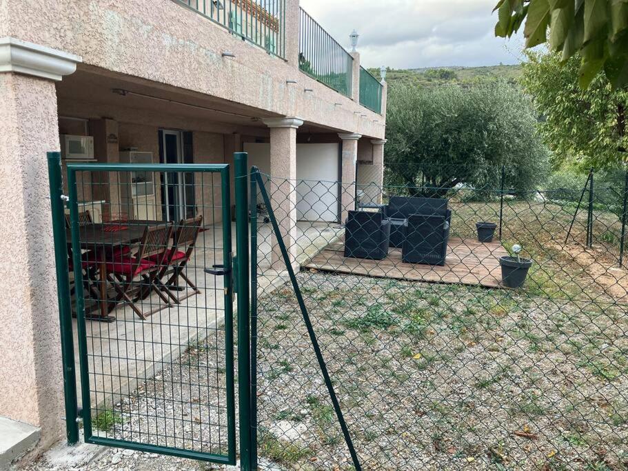Appartement Le Jutini Caunes-Minervois Екстер'єр фото
